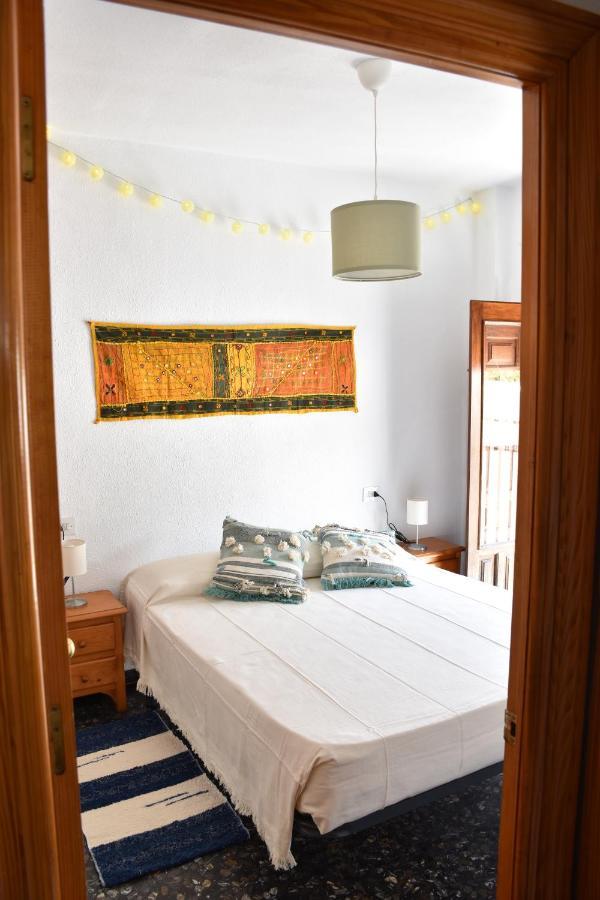 Alojamiento Ruta Del Mulhacen Apartment ปัมปาเนย์รา ภายนอก รูปภาพ